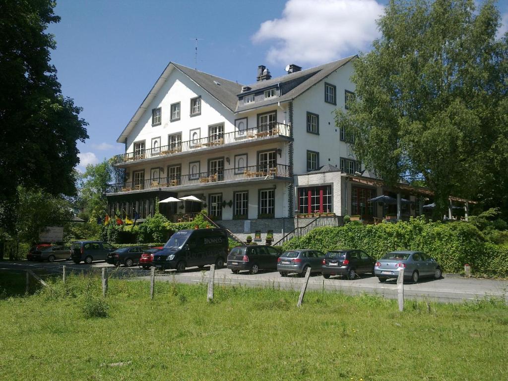 Отель Chalet Sur Lesse Maissin Экстерьер фото